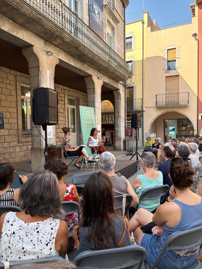 Charla sobre el proyecto Narrativas en Torroella de Montgrí